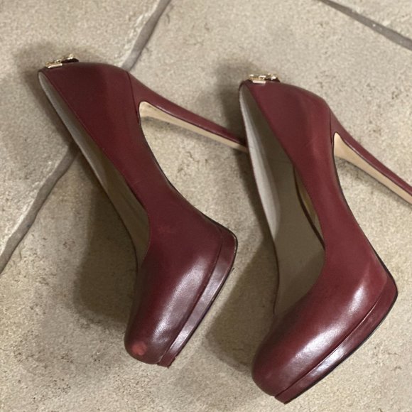 MICHAEL KORS ANTOINETTE LUGGAGE GOLD PADLOCK MK LOGO - Cranberry - Worn Once - Picture 3 of 5